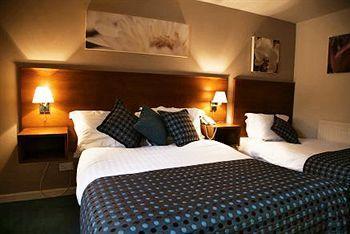Wild Boar Hotel Beeston  Exterior foto