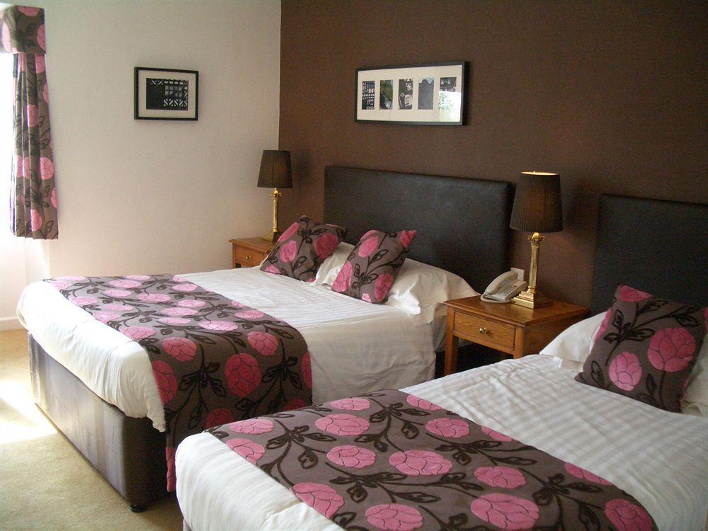 Wild Boar Hotel Beeston  Exterior foto