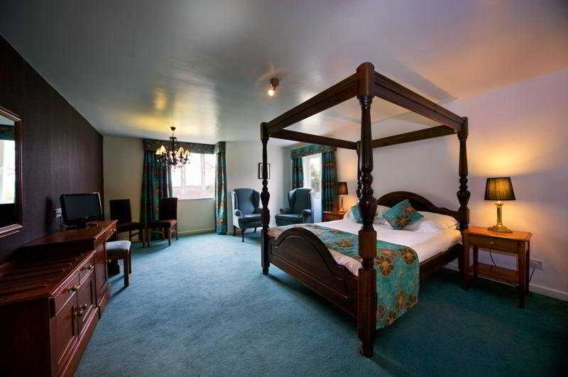 Wild Boar Hotel Beeston  Exterior foto